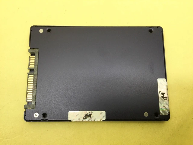 Alt view image 2 of 3 - Micron 5200 PRO 960GB SATA 6Gbps 2.5'' Internal SSD MTFDDAK960TDD