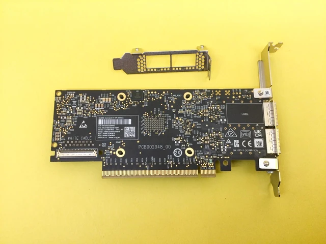 Main image of MCX755106AS-HEAT NVIDIA CONNECTX-7 200GBE Dual-Port QSFP HHHL PCIE Adapter Card