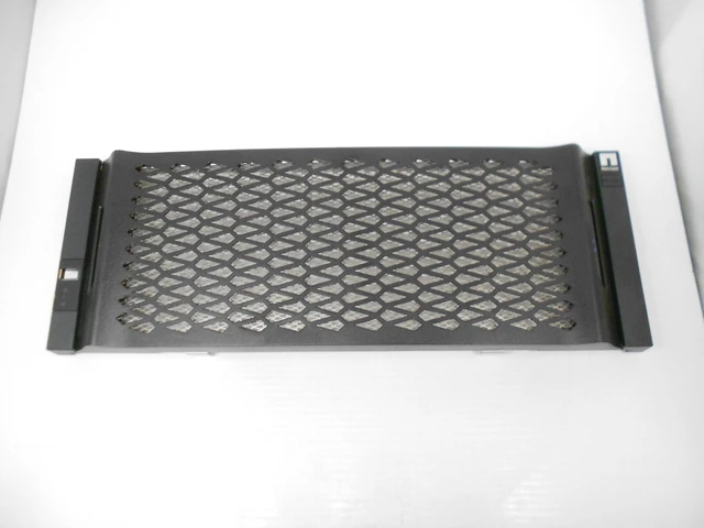 Main image of Netapp DS460C DE460C front Bezel Faceplate 111-03079 111-03079+B0 X70076