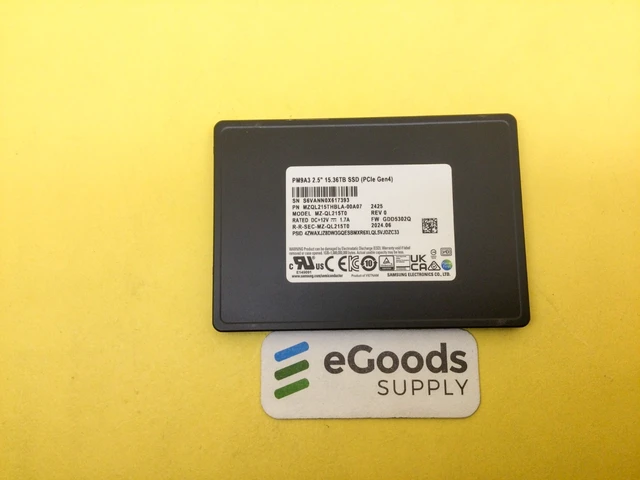 Alt view image 2 of 3 - Samsung PM9A3 15.36TB PCI Express 4.0 X4 Nvme 2.5inch U.2 SSD MZ-QL215T0