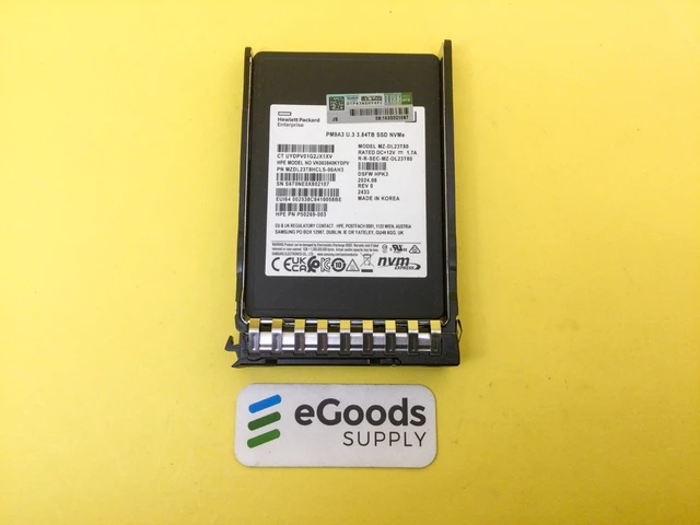 Alt view image 2 of 3 - P57758-B21 HPE DX 3.84TB NVME RI SFF BC MV FIO SSD P58005-001