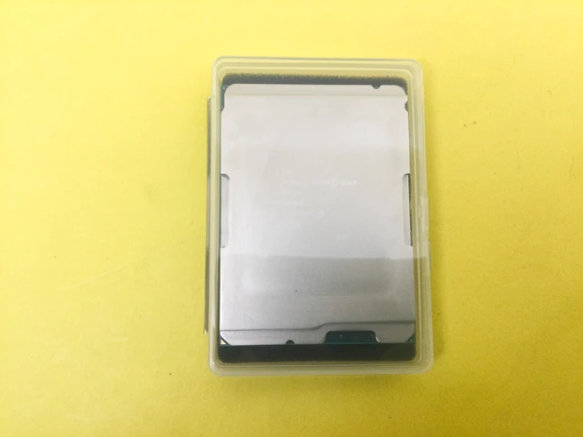 Alt view image 3 of 3 - SRMH0 Intel Xeon Gold 6421N 32-Core 1.8GHz 60M 185W LGA4677 CPU