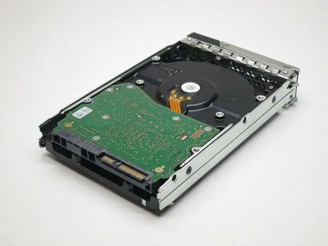 Alt view image 2 of 2 - (NOT FOR HOME PC!) 400-AUZJ DELL 10TB 7.2K SAS 3.5" 12Gb/s HDD 14G KIT