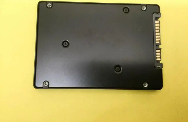 Alt view image 4 of 5 - *** Samsung PM863a Series 960GB 6Gbps 2.5" SATA SSD MZ-7LM960N *** - OEM