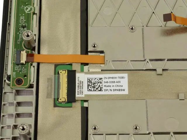 Alt view image 4 of 5 - Dell Latitude 12 7202 Rugged Tablet 11.6" LCD Touch Screen Display HF46N