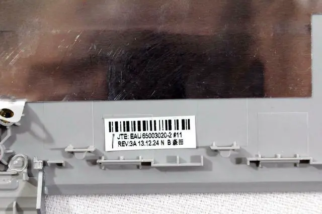 Alt view image 6 of 6 - 736270-001 HP Pavilion 15-n 15-n211dx 15.6" LCD Back Cover L03439-001 725612-001