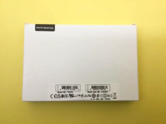 Alt view image 4 of 4 - SAMSUNG 870 EVO Series 2.5" 2TB Internal SSD MZ-77E2T0E  Sealed - OEM