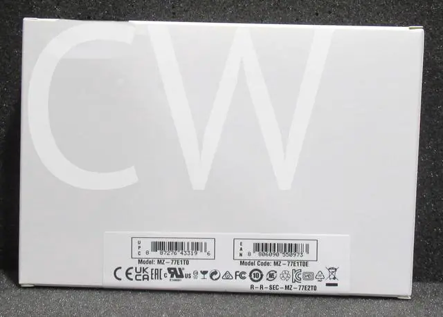 Alt view image 3 of 3 - MZ-77E1T0 SAMSUNG 870 EVO 1TB 6Gbps 2.5" SATA Solid State Drive