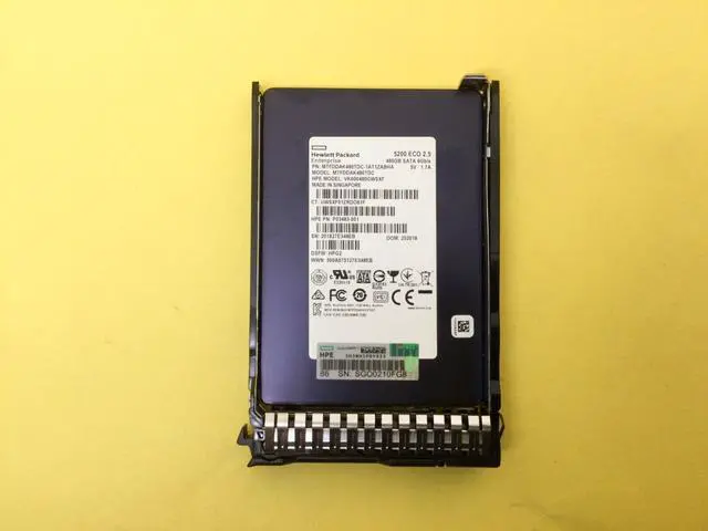 Main image of P04474-B21 HPE 480GB SATA 6G READ INTENSIVE SFF SC SSD P05312-001