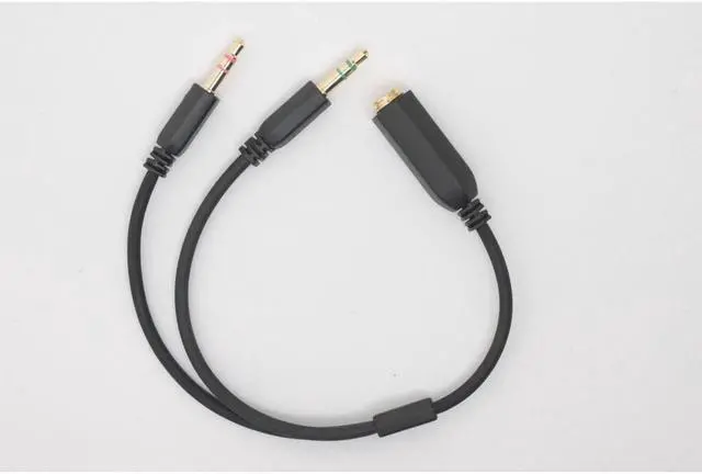 Alt view image 2 of 5 - Dell Mic Audio Y Splitter for AW310H Headphone 3.5mm Female to 2 Dual Male 58MYN