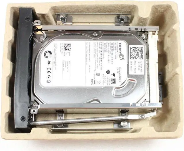 Alt view image 2 of 7 - ICY BOX IB-168SK-B Trayless Rack SATA HDD Seagate ST3250312AS 250GB 7.2K 3.5" 6G