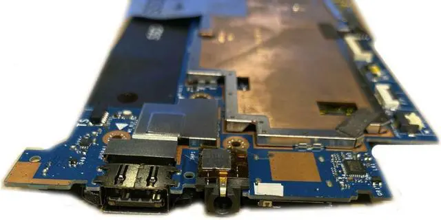 Alt view image 4 of 5 - Dell Latitude 13 7370 Intel M5-6Y54 1.10GHz 8GB RAM LPDDR3 Motherboard T73T5