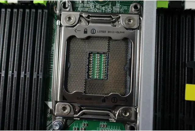 Alt view image 4 of 7 - 7TJ0F Dell 24 Slots Expansion Board Module DDR3 LGA2011 for PowerEdge R820 8HJ4P