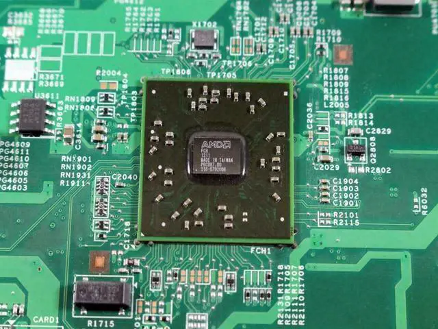 Alt view image 6 of 6 - LOT x 2 Dell Inspiron 15 M5040 AMD CPU Integrated DDR3 RAM Motherboard H2KGP