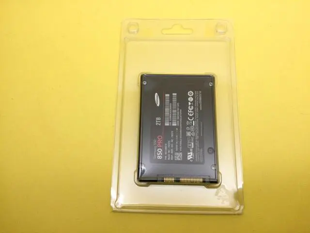 Alt view image 3 of 4 - Samsung 850 Pro Series 2TB 2.5inch SATA3 6Gbps Internal SSD MZ-7KE2T0 - OEM