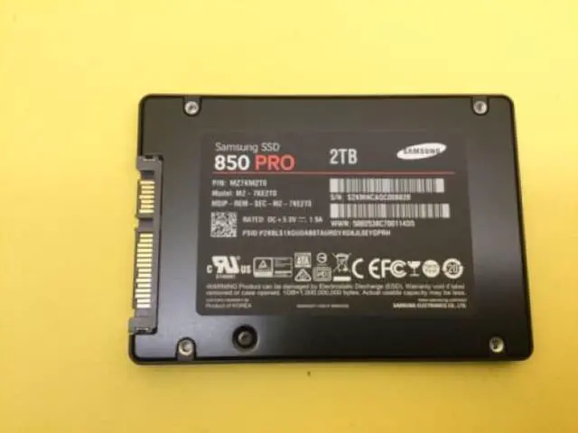 Main image of Samsung 850 Pro Series 2TB 2.5inch SATA3 6Gbps Internal SSD MZ-7KE2T0 - OEM