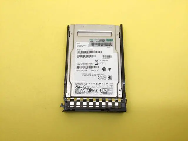 Alt view image 2 of 3 - (NOT FOR HOME PC!) P40472-B21 HPE 3.84TB SAS 24G READ INTENSIVE SFF BC PM6 SSD P41497-001