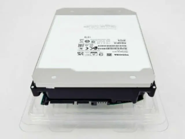 Main image of Toshiba 18TB, SATA 3, 3.5" Internal Hard Drive (MG09ACA18TE)