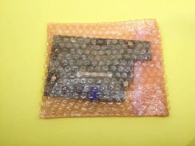 Alt view image 3 of 10 - HPE Smart Array P840AR PCIe 3.0 x8 2GB FBWC RAID Controller Card 813586-001