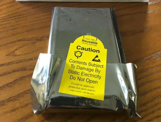 Alt view image 3 of 5 - WF12F/9KW4J/ST91000640NS DELL ENTERPRISE CLASS 1TB 7.2K SATA 2.5" 6Gbps HD