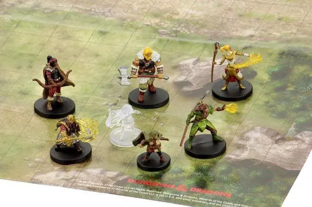 Alt view image 3 of 18 - WizKids D&D Icons of The Realms Miniatures Epic Level Starter Game