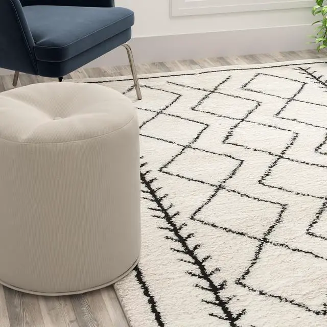 Alt view image 5 of 14 - Geometric Style Bohemian Shag Area Rug - 8' x 10' - Ivory