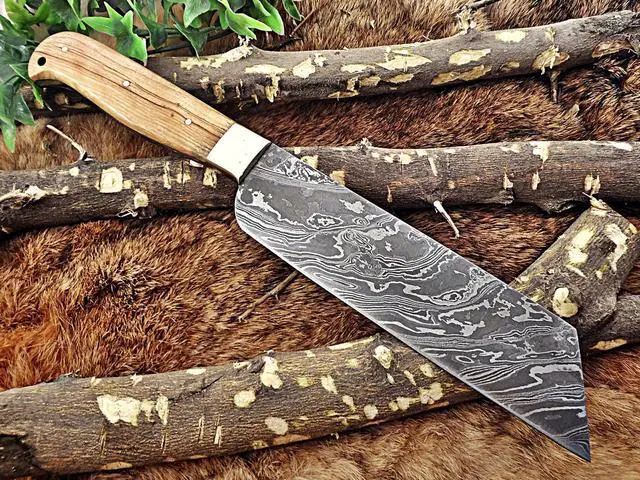Alt view image 4 of 7 - 12 Inches long custom made Damascus steel full tang butcher Knife 7" full tang blade blade Natural Kow wood scale with brass bolster