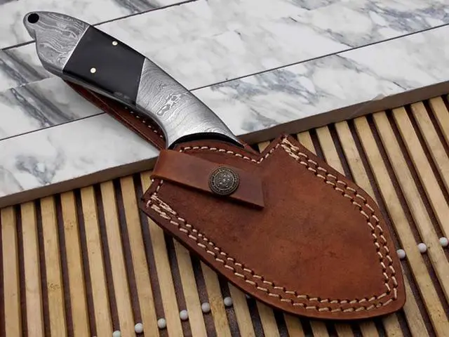 Alt view image 5 of 5 - 9" long Damascus steel Bull horn scale with bolster custom made compact skinning Knife, Modified trailing point full tang Hand Forged 3.5" Damascus steel blade, cow leather sheath included