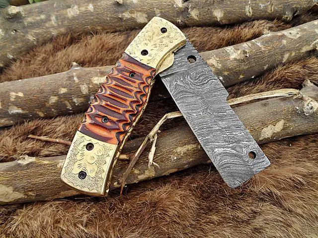 Alt view image 4 of 6 - Damascus Steel Tanto blade folding knife (Wine & Orange)