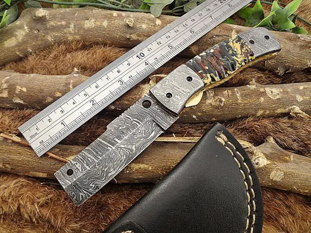 Alt view image 5 of 6 - Damascus Steel Tanto blade folding knife Camouflage colored Razen scale, Cow Leather sheath