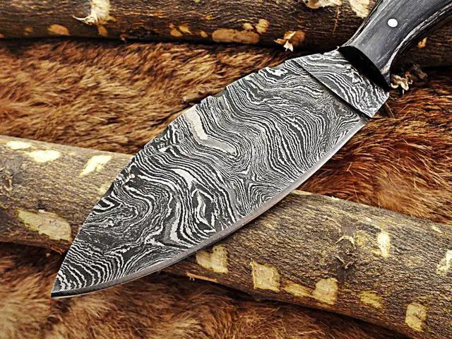 Alt view image 6 of 7 - 9" Long Damascus steel skinning knife, 4.5" hand forged full tang blade with 4" cutting, 2 tone Dollar wood Scale, cow hide Leather sheath