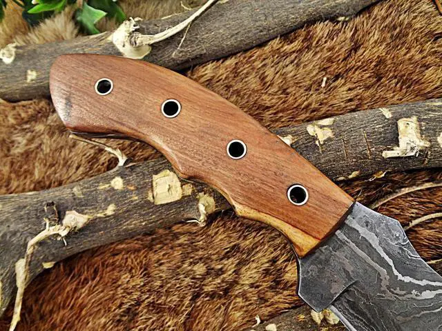 Alt view image 5 of 7 - 10"Long tracker knife hand forged twist pattern full tang Damascus steel, Natural Rose wood with pipe hole scale, Cow hide leather sheath