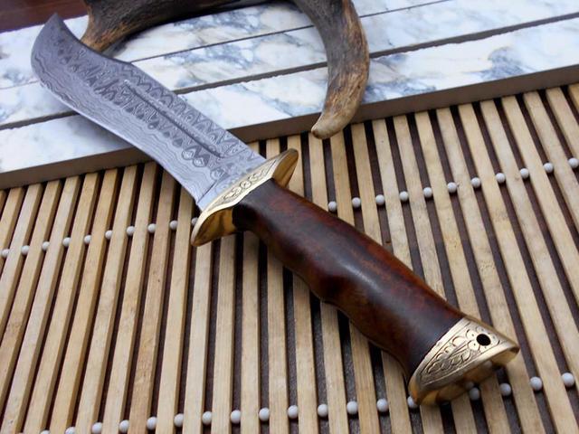 Alt view image 5 of 7 - 13 Inches long Damascus steel custom made hunting Bowie Knife, Red wood scale with brass finger guard and cap cow hide leather sheath
