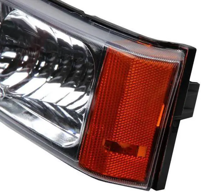 Alt view image 4 of 5 - DNA Motoring BL-CS03-2P-CH-AM CHROME HOUSING CLEAR BUMPER LIGHT+CORNER SIGNAL FOR 03-07 SILVERADO/AVALANCHE