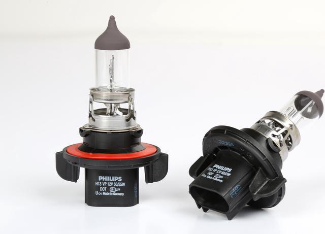 Main image of Philips VisionPlus Halogen Light Bulb 9008/H13