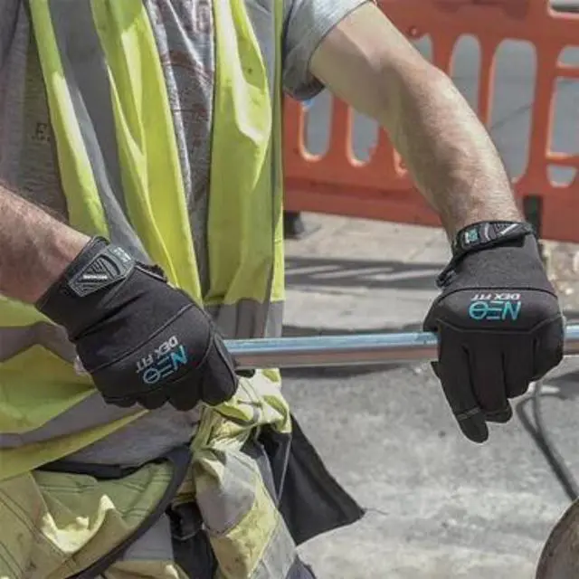 Alt view image 4 of 7 - Muveen Lightweight Mechanic Gloves [DEX FIT NEO] (MG310): large / 1 pair (Black)