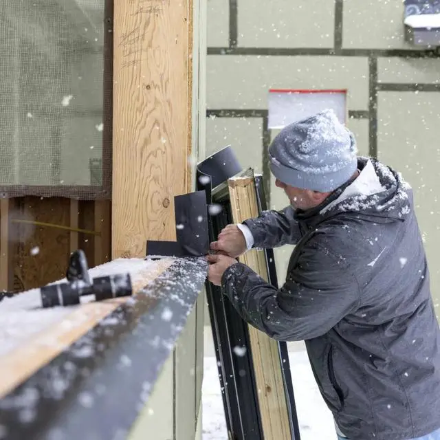 Alt view image 5 of 7 - FrogTape Pro Grade Flashing Tape (FSL 055): 3-3/4 in. x 30 ft. (Black)