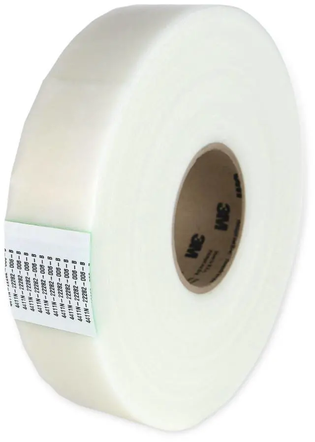 Main image of 3M Extreme Sealing Tape (4411): 2 in. (48mm actual) x 15 ft. (Translucent)