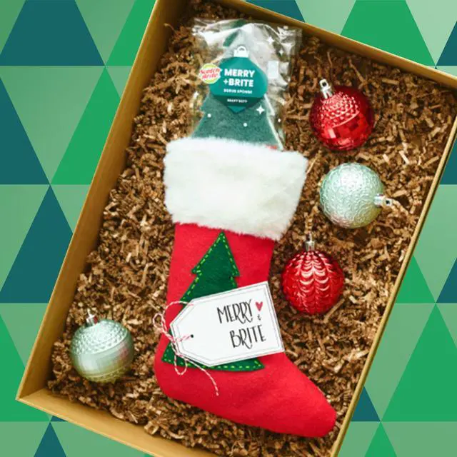 Alt view image 3 of 7 - Scotch-Brite Merry + Brite Heavy Duty Scrub Sponge: 1-pack (Green)