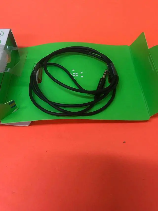 Alt view image 6 of 20 - Belkin - 3' Lightning-to-3.5mm Audio Cable - Black