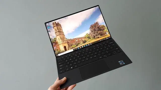Alt view image 3 of 3 - Dell XPS 13 (9310), 13.4- inch FHD+ Touch Laptop - Intel Core i7-1185G7, 16GB 4267MHz LPDDR4x RAM, 512GB SSD, Iris Xe Graphics, Windows 10 Pro - Platinum Silver with Black Palmrest (Latest Model)