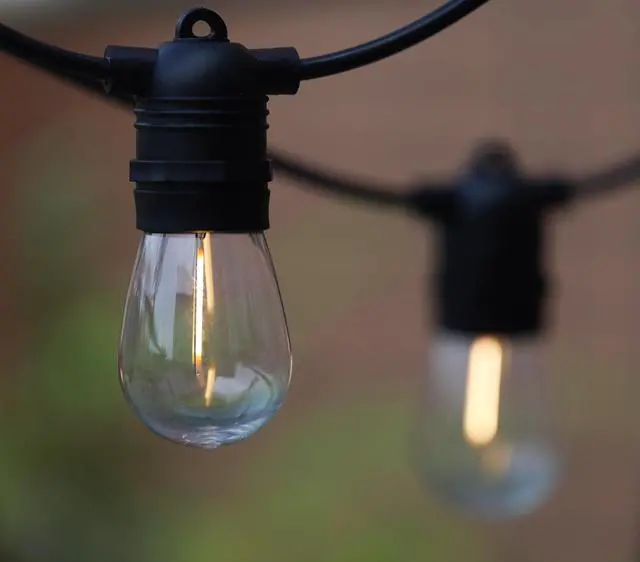 Alt view image 2 of 6 - 30 Ft 12 Socket LED String Lights