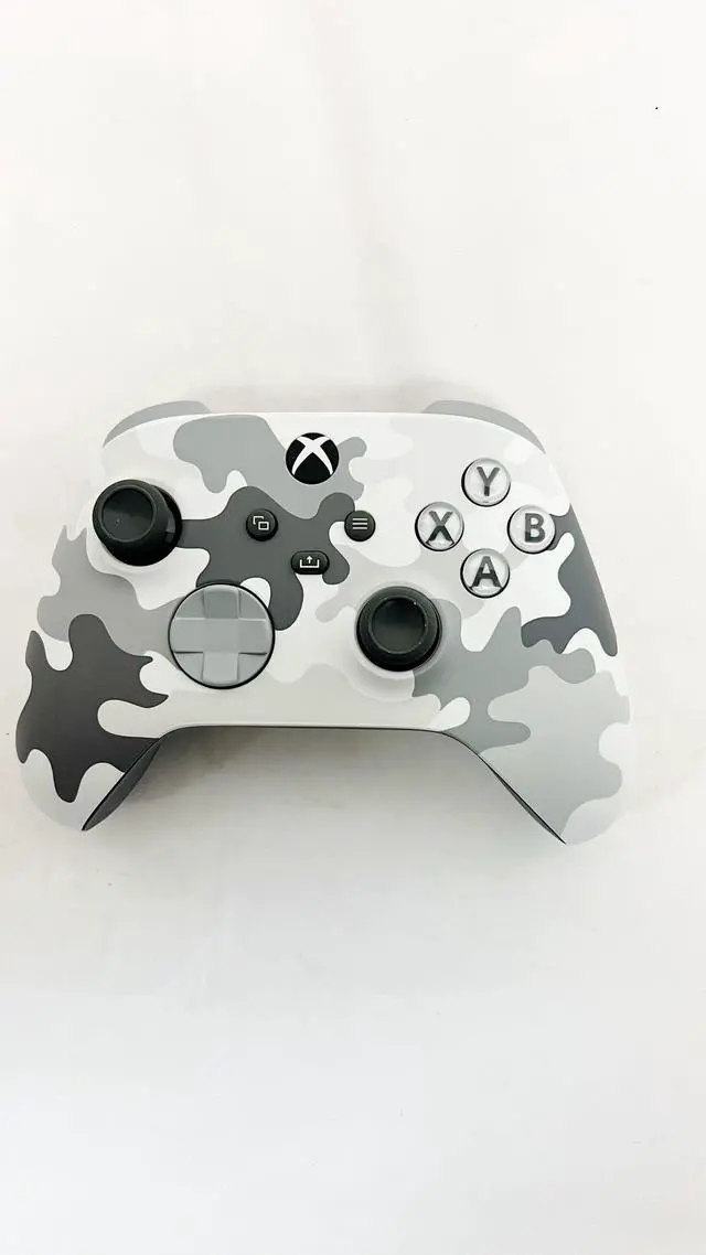 Alt view image 2 of 5 - Xbox Special Edition Wireless Gaming Controller- Arctic Camo- Xbox Series X|S Xbox One, Windows, Android and iOs