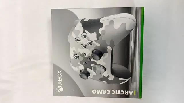 Alt view image 4 of 5 - Xbox Special Edition Wireless Gaming Controller- Arctic Camo- Xbox Series X|S Xbox One, Windows, Android and iOs