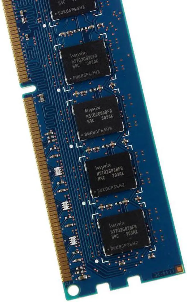 Alt view image 4 of 4 - Hynix 4GB PC3-10600U DDR3 1333MHz 2Rx8 240PIN DIMM Desktop RAM Memory