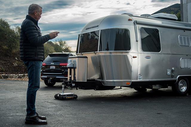Alt view image 3 of 7 - Trailer Valet | RVR5 | Trailer/RV/Boat | Motorized Dolly | Remote Controlled | 5,500 lbs Push/Pull Capacity | Heavy Duty