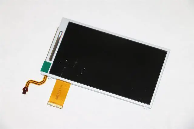 Main image of Canon PowerShot ELPH 320 HS / IXUS 240 HS LCD screen display