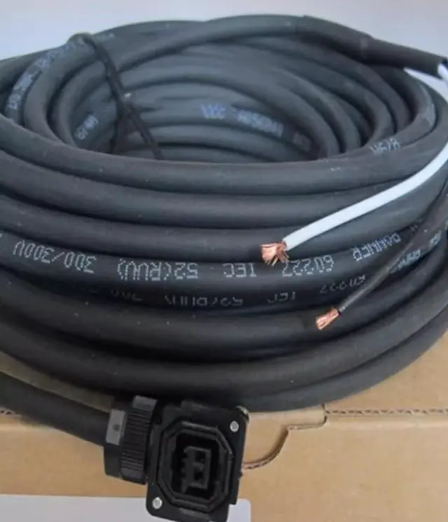 Main image of 10 PCS  MR-BKS1CBL2M-A1-H Applicable Brake cable for servo Programming cable Brake cable (2m)