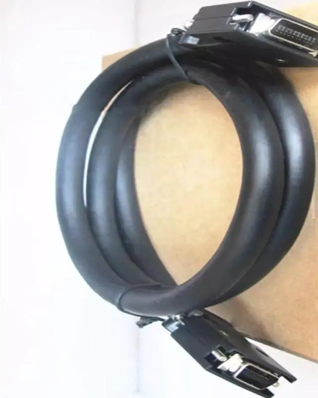 Main image of MR-J2HBUS2M for MR-J2S-B drives Programming cable Communication cable (2 m)
