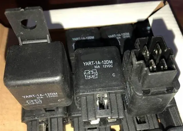 Main image of YART-1A-12DM (804-1A-12V-30A) Relay 4pins 1Pcs